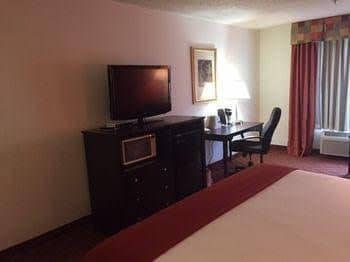 Baymont Inn and Suites Rensselaer Baymont Inn and Suites Rensselaer