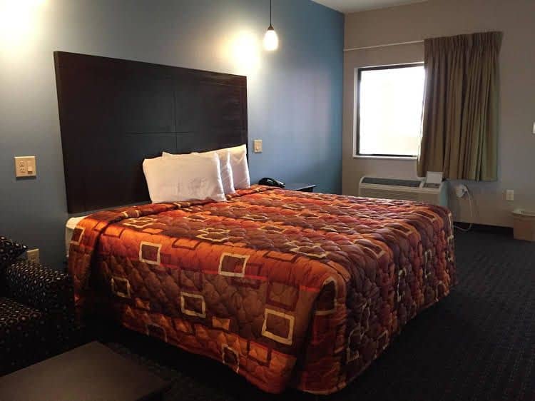 Classic Inn and Suites Classic Inn and Suites