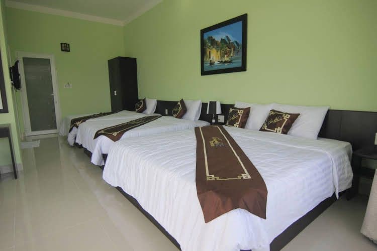 Chau Plus Homestay Chau Plus Homestay