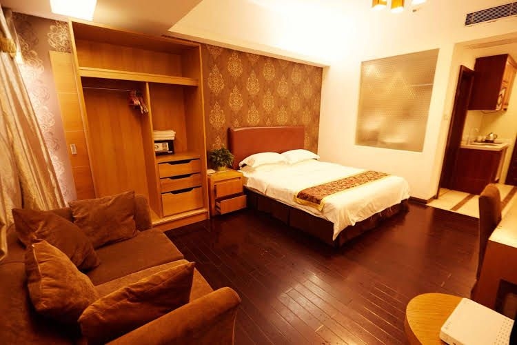 Sunny Private Apt of Grand Continental0