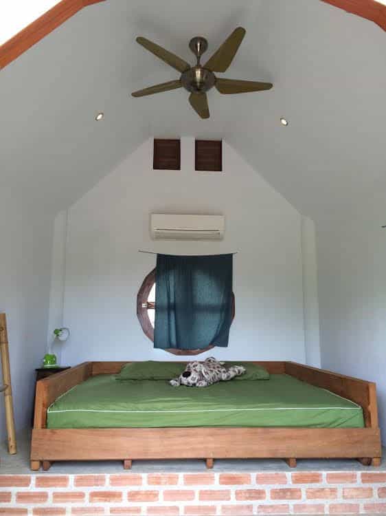 Dog House Pai Dog House Pai