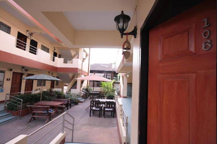 Thana Guesthouse Thana Guesthouse