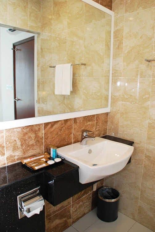 Paragon Serviced Suites @ Straits View Paragon Serviced Suites @ Straits View
