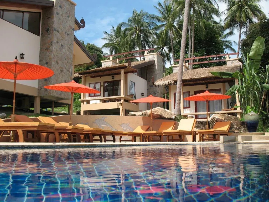 ขนอมฮิลล์ รีสอร์ท (Khanom Hill Resort)4