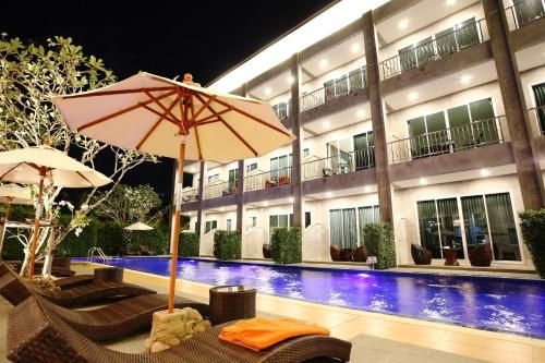 เดอะ มาลิกา โฮเทล (The Malika Hotel)0