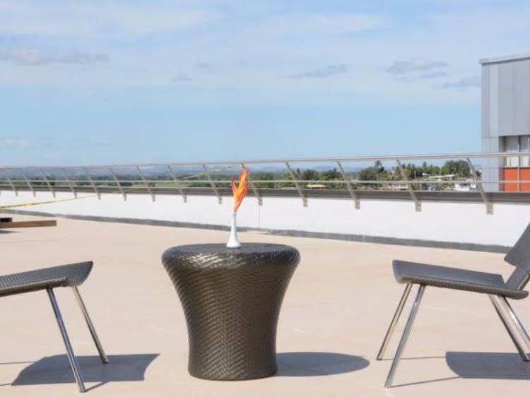 Ratsun Nadi Airport Apartment1