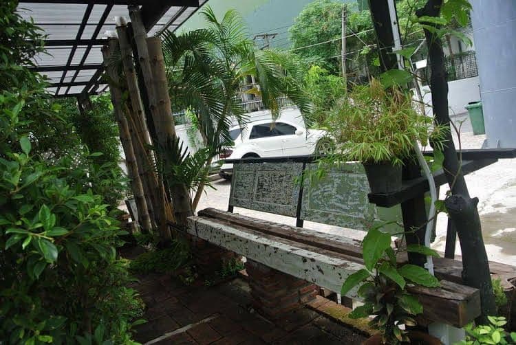 Baan Na Hostel Baan Na Hostel