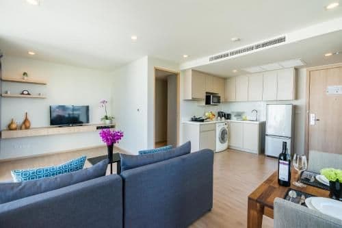 One Bedroom Panorama Suite