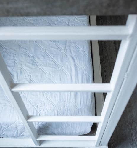 Single Bed in Mixed Dormitory Room