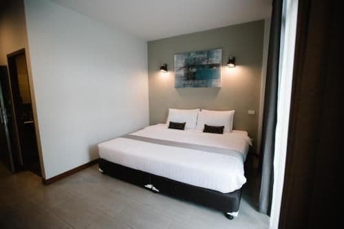 Superior Double or Twin Room with Terrace