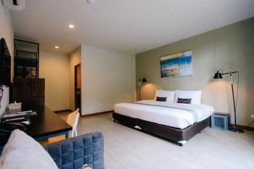 Deluxe Double or Twin Room