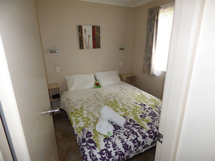 Tenterfield Lodge Caravan Park0
