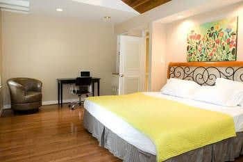 Central Townhouse Apartments Central Townhouse Apartments
