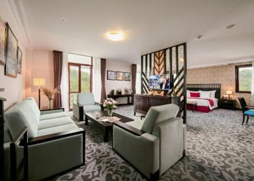 Royal Suite Mountain View