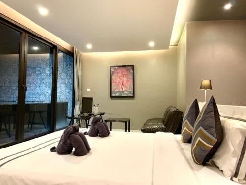 Deluxe Family Room