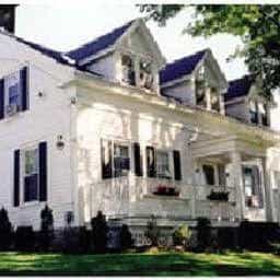 Alexandra Inn Bed and Breakfast