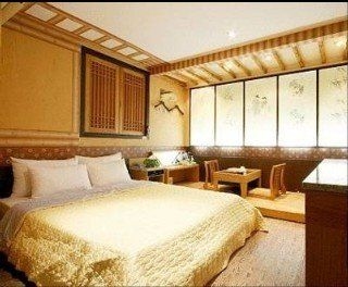 Max Hotel4
