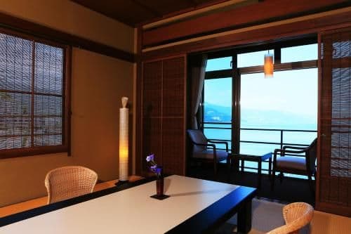 Japanese-Style Standard Room with Shower and Sea View - Upper Floor