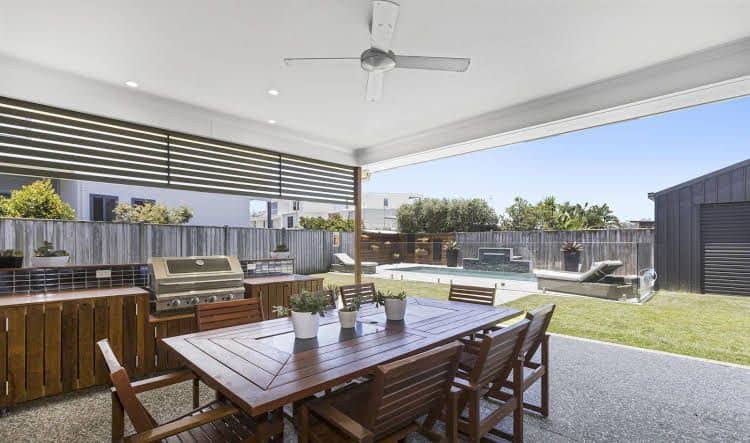Ebony Rose Tweed Coast Holidays Ebony Rose Tweed Coast Holidays