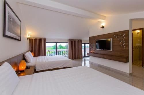 Family Suite with Balcony