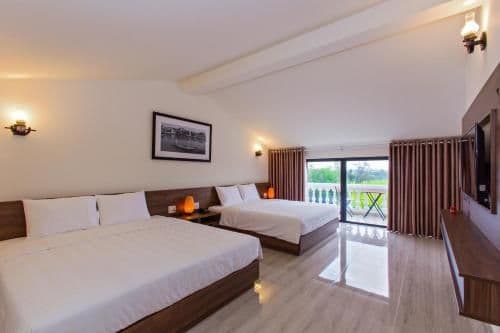 Family Suite with Balcony