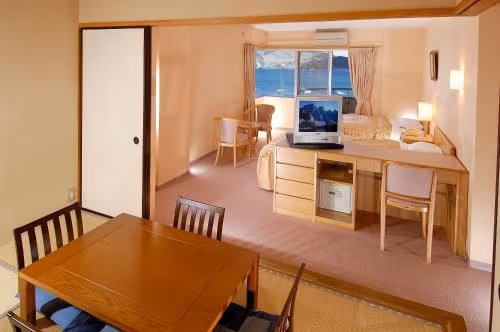 Room with Tatami Area