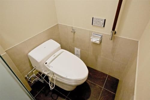 Premium Twin Room - Non-Smoking