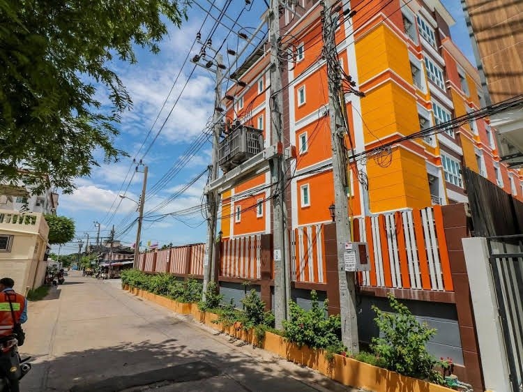 NIDA Rooms Ladprao Wang Tong Lang Green0