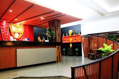 โรงแรม เรือนทิพย์ (Ruean Tip Hotel)4
