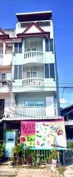 Bann Banburee Hostel and Cafe Bann Banburee Hostel and Cafe