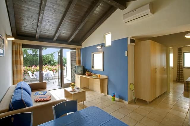 APARTMENT ONE BEDROOM