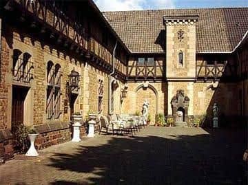 Schloss Kommende Ramersdorf Ring Schloss Kommende Ramersdorf Ring