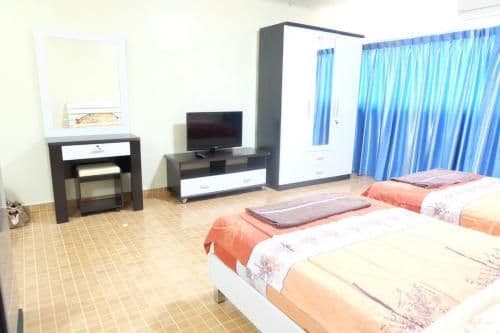 Deluxe Double or Twin Room