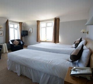 Salterns Harbourside Hotel4
