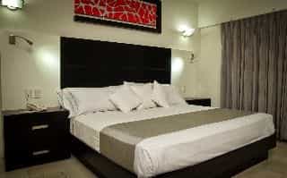 Portonovo Plaza Hotel Expo