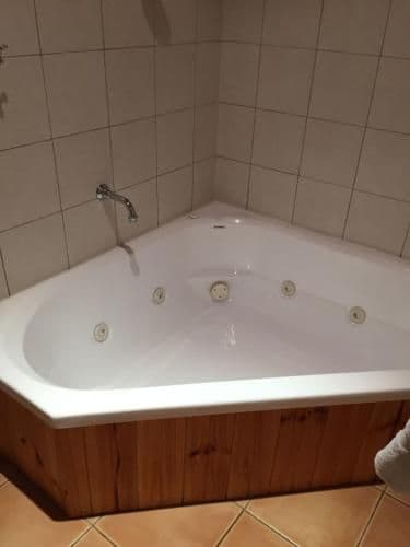 Luxury Suite with Spa Bath