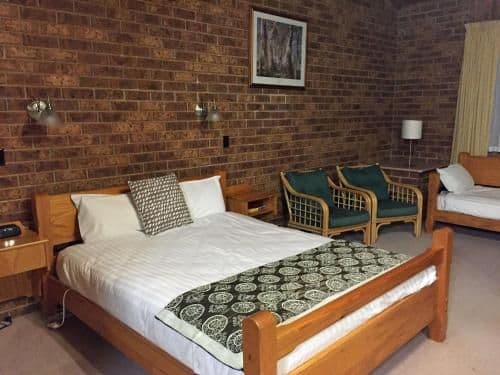 Standard Queen Suite