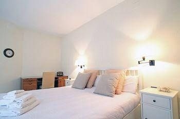 Casa Primera Linea de Mar Cala Balmins0