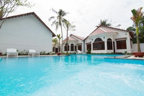 Wings Bungalow0