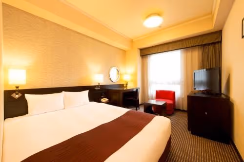 Superior Queen Room - Non-Smoking - Breakfast Box Included
