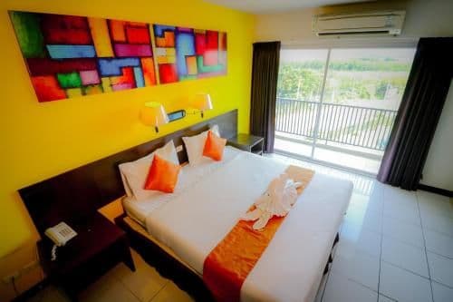 Deluxe Double or Twin Room with Balcony