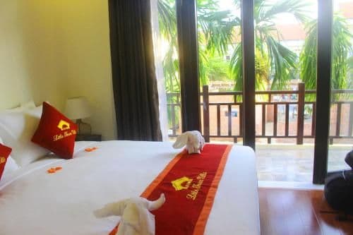 Deluxe Double or Twin Room with Pool View