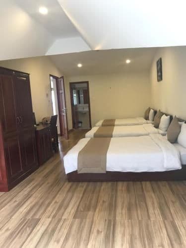 Deluxe Family Room