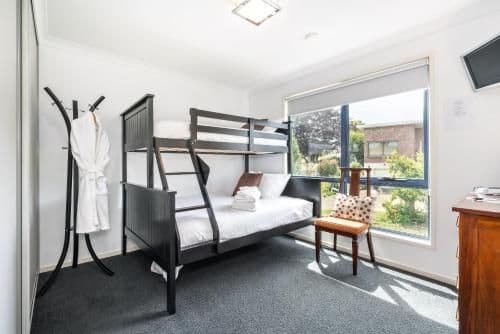 Deluxe Family Suite