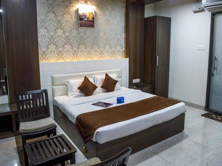 OYO Premium Hanuman Mandir OYO Premium Hanuman Mandir