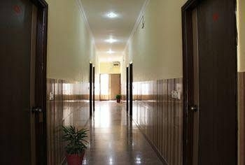 OYO Rooms Railway Station Prince Chowk0