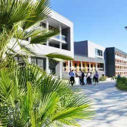 Golden Tulip Pornic Suites