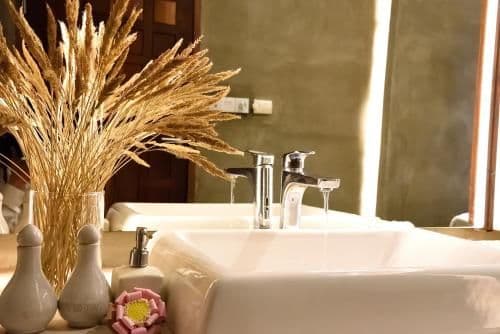 Deluxe Room - Free Airport Transfers + Mini-Bar