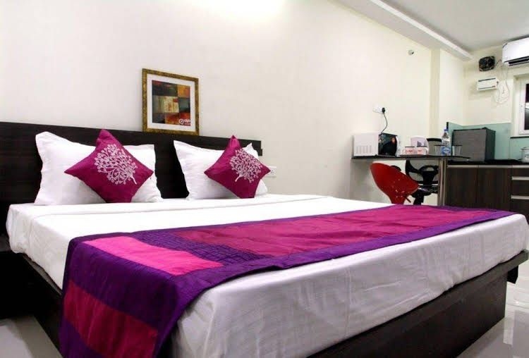 OYO Apartments Kondapur0