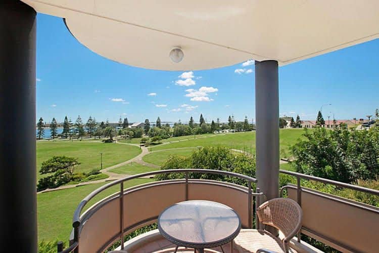 Newcastle Terraces and Apartments Flagstaff Apartments Newcastle Terraces and Apartments Flagstaff Apartments
